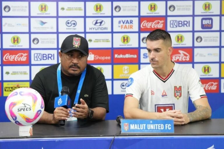 Imran Nahumarury Encourages Malut United to Stay Hungry for Success