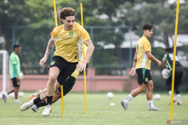 Berapa Gaji Pemain Asing di Liga 1? Mencapai Ratusan Juta per Bulan!