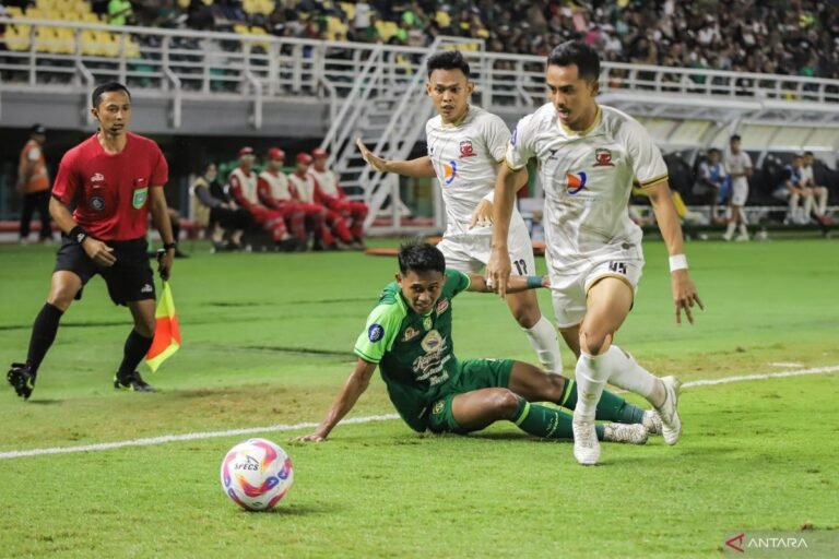 Penghasilan Pemain Sepak Bola Indonesia: Mencapai Ratusan Juta Rupiah