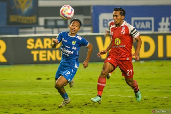 Pelatih Bojan Hodak Siap Beri Peluang Pemain Muda Hadapi Persita Tangerang