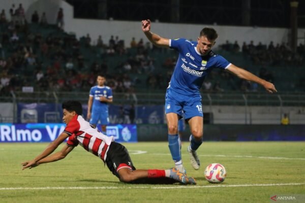 Kocijan Menegaskan Target Persib Bandung: Sapu Bersih Dua Laga Tersisa