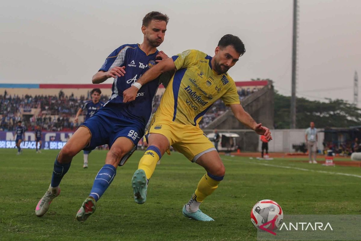 Persib Ditahan Imbang PSIM 1-1 Meski Dua Penalti Dihilangkan