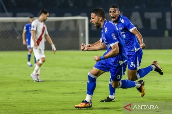 Julio Menegaskan Persib Bandung Sasar Poin Penuh Melawan Dewa United